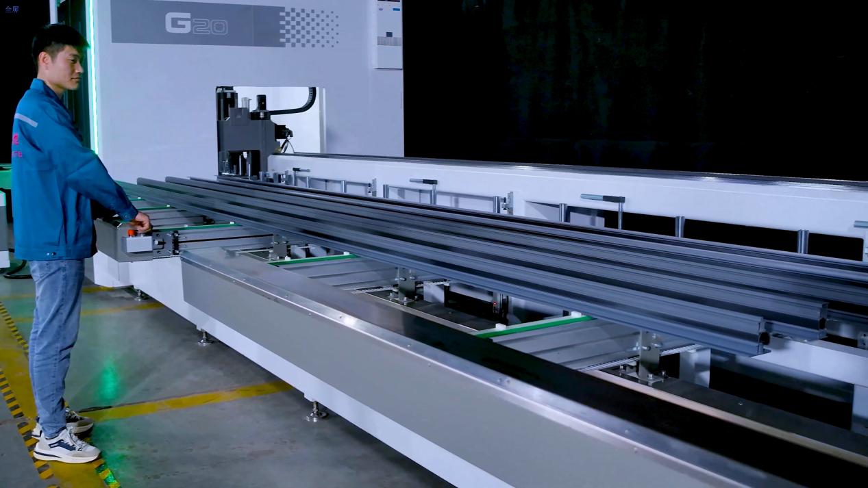 Intelligent Production Line for Aluminum Door and Window Intelligent Production Line for Aluminum Door and Window